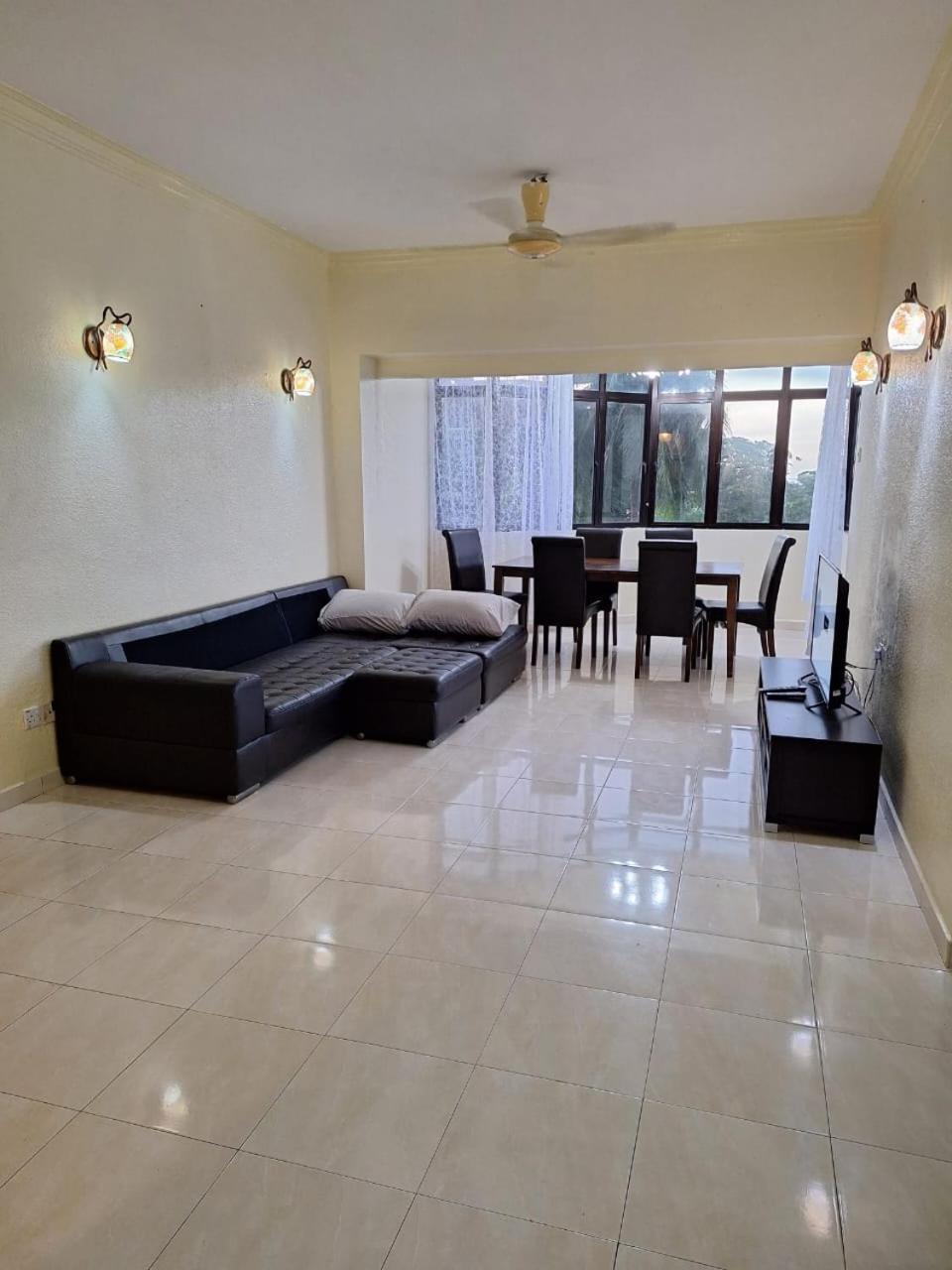 Ferienwohnung Seaput Srisayang Batu Feringgi Exterior foto