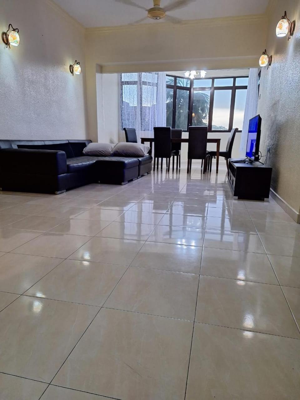 Ferienwohnung Seaput Srisayang Batu Feringgi Exterior foto