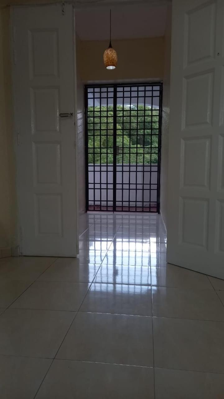 Ferienwohnung Seaput Srisayang Batu Feringgi Exterior foto
